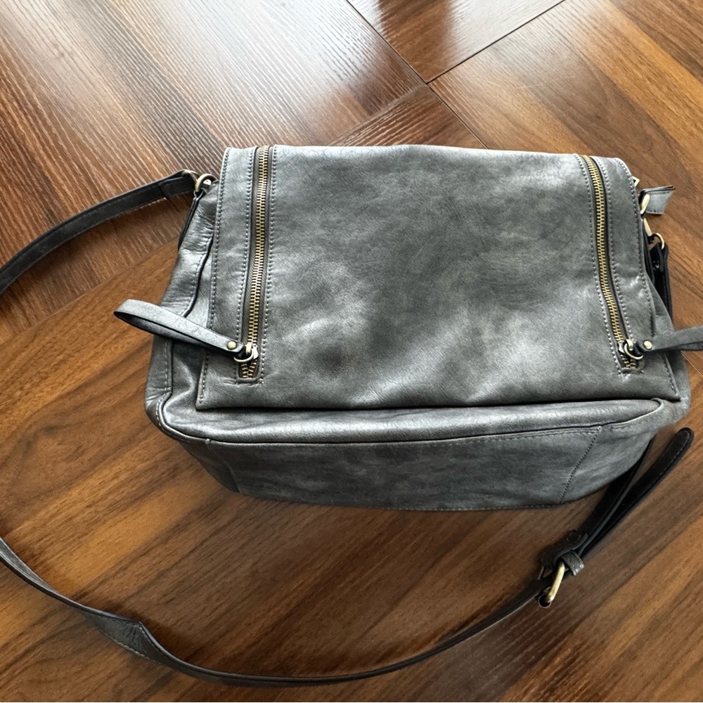 Jen & Co Foster Vegan Distressed Crossbody Bag Charcoal